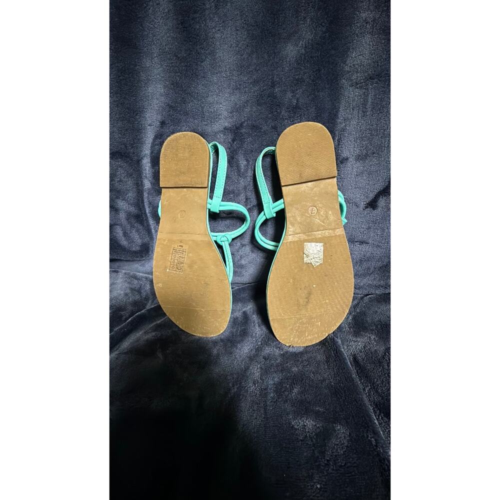 Charlie Paige Teal/Green Strappy Thong Sandals - Picture 4 of 6